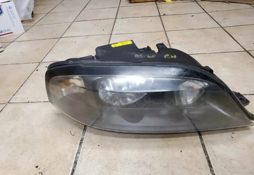 2003 2004 2005 2006 LINCOLN LS RIGHT PASSENGER SIDE HEADLIGHT