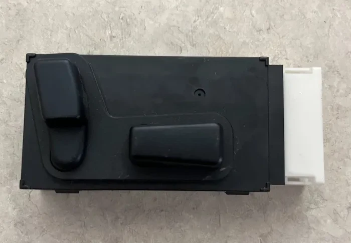 Buick Park Avenue Passenger Seat Adjuster Switch Bezel