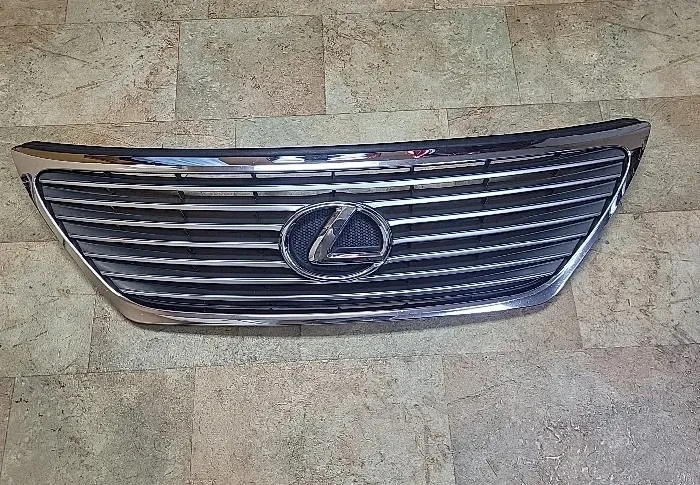 Lexus LS460 Chrome Front Bumper Grill (OEM Used)